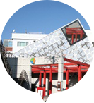 정면에서 바라본 큐빅광장