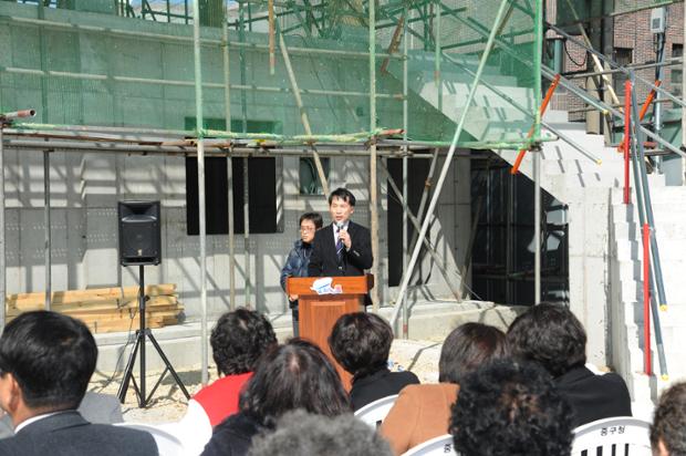 산전지구 주거환경개선사업 공동이용시설 상량식