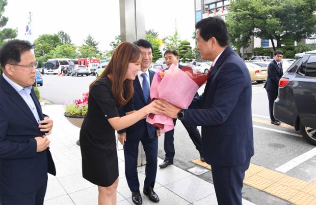 첫출근꽃다발전달