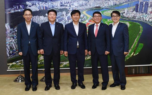 농협본부장내방