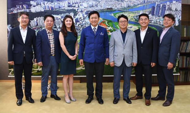 성안동주민자치위원장내방