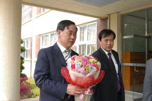 중국 연대시 지부구 대표단 중구의회 공식방문3