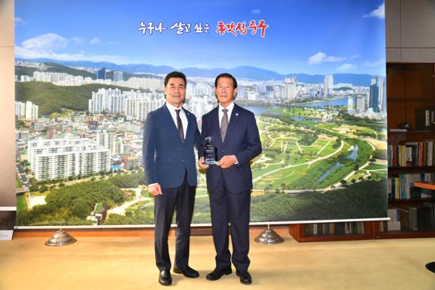 1일 명예구청장 박역우 십리대숲 회장