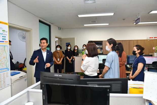 보건소 방문 직원격려