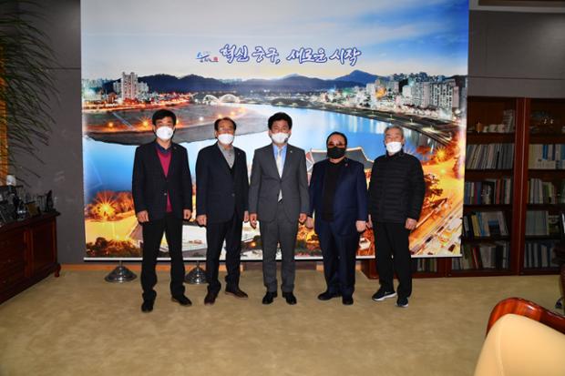 김영옥 고엽제전우회 중구지회장 방문