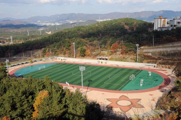 함월구민운동장 및 성안실외체육시설