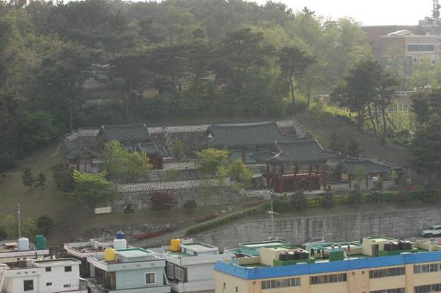 반구동 세한프리빌에서 바라본 구강서원