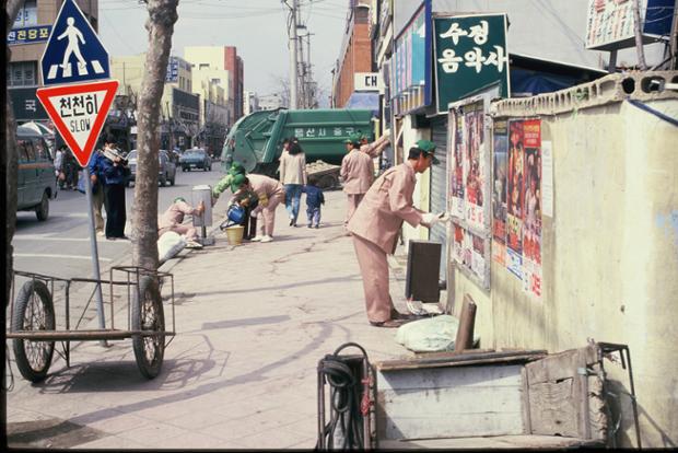 시가지 불법부착물 철거작업