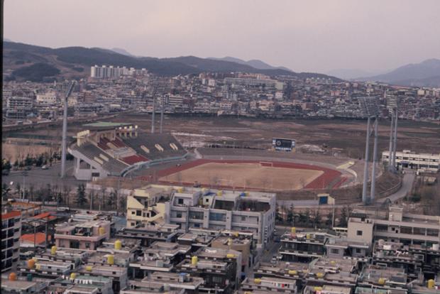 남외동 울산공설운동장전경