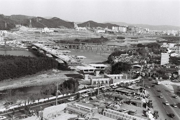 신삼호교건설공사