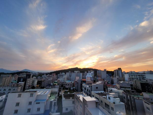 성안동 함월산주변시가지 일몰