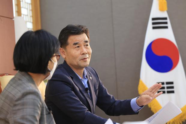 유튜브 외솔길 인터뷰