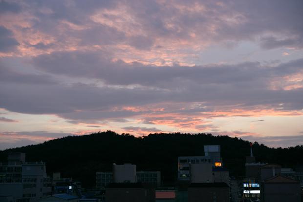 함월산