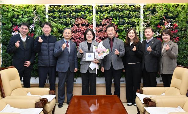 명예퇴직자공로패 수여식