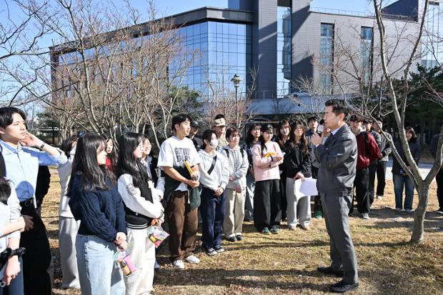 부산대학교 조경학과 참여정원 조성 교육