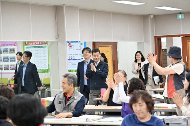 병영2동 선거봉투작업 격려