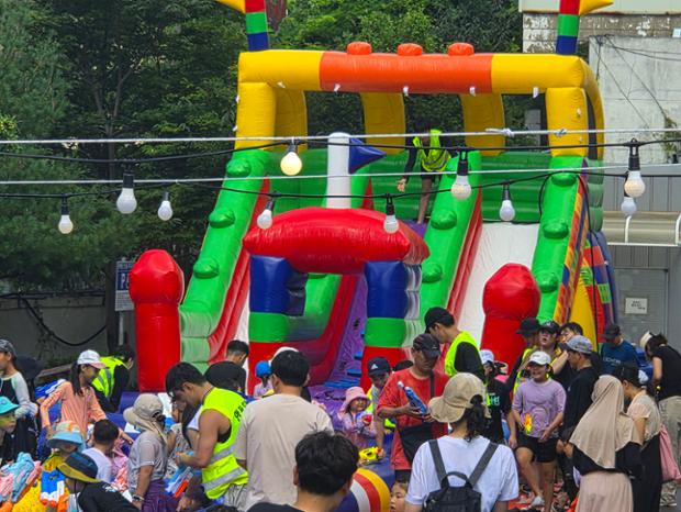 2025 워터버블 페스티벌_워터슬라이드