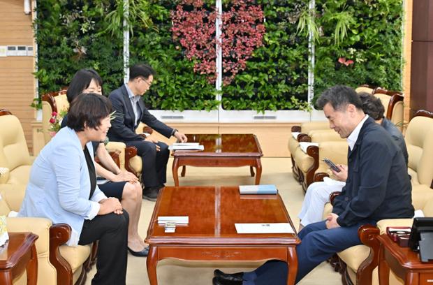 신임 근로복지공단 중부지사장 내방