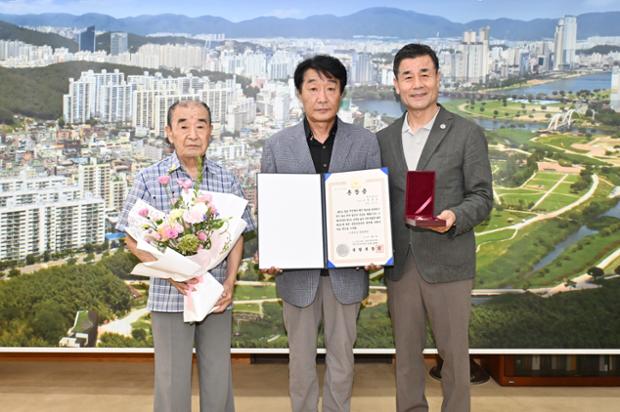 6.25참전유공자 화랑무공훈장 전수식