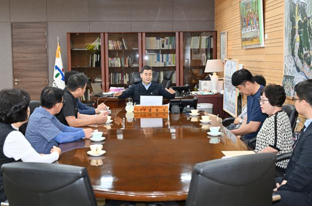 유곡 1구역 재개발 관련 임원진 면담