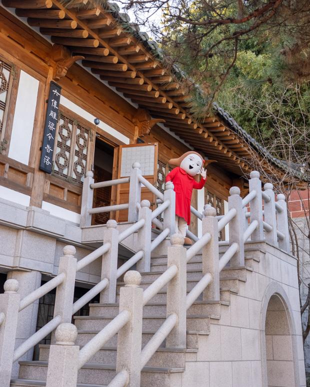 어련당에 방문한 울산큰애기-1