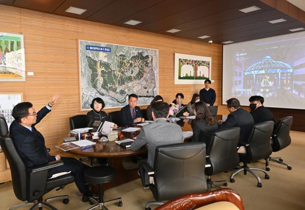 중구, 성남동 시계탑 경관조명 설치 실시설계용역 중간 보고회 개최
