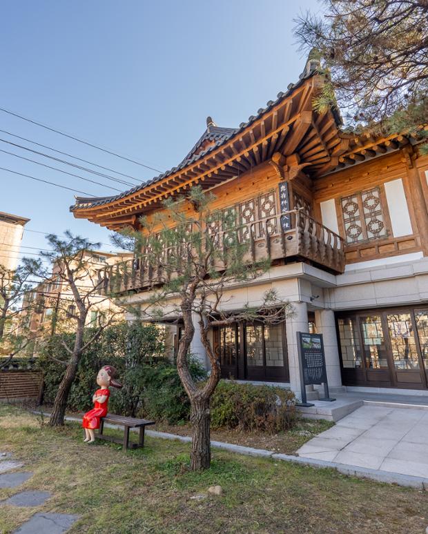 어련당에 방문한 울산큰애기-3