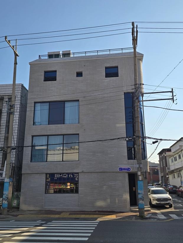 "학성가구거리 새바람”…학성가구거리 활력센터 개관(3)