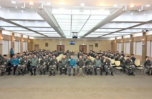 김영길 울산 중구 통합방위협의회 의장, 기동대 예비군동대 작계훈련 격려