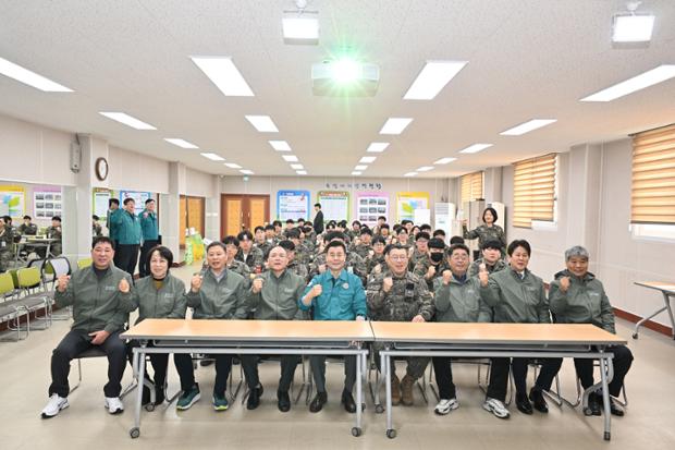 김영길 울산 중구 통합방위협의회 의장, 병영2동 예비군동대 작계훈련 격려