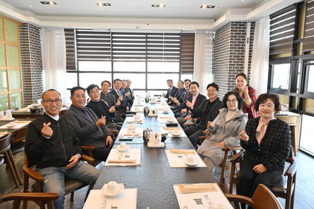 중구, 중구 명예구청장협의회 오찬 간담회 진행