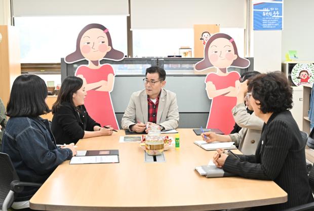 중구, ‘찾아가는 대면결재’ 진행