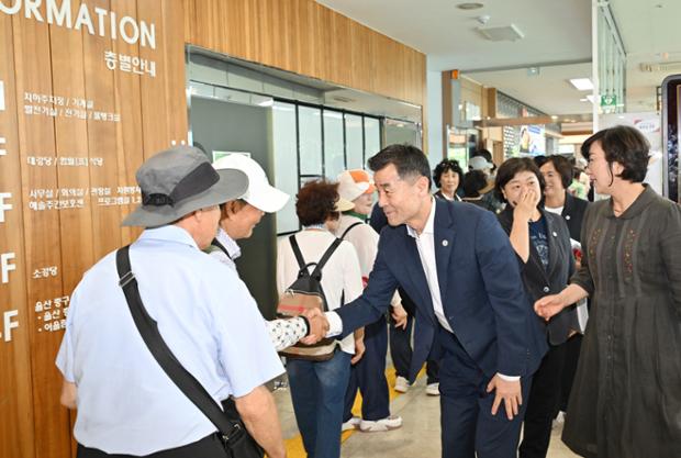 함월노인복지관, 초복 맞이 삼계탕 나눔 행사 개최