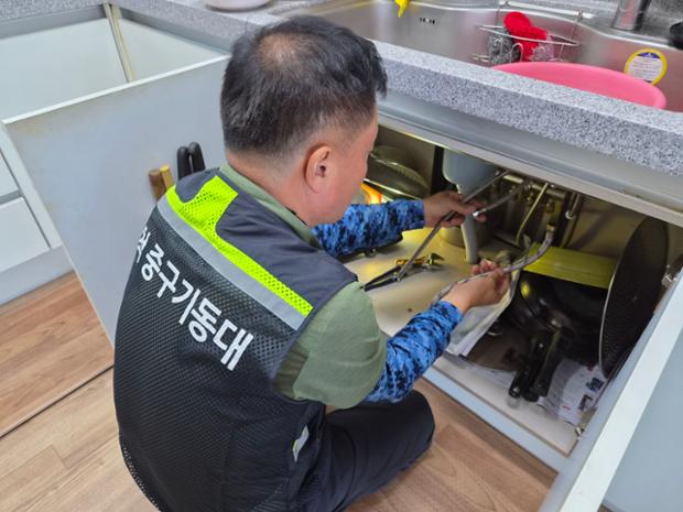 공공시설 전담 수리 영선반, 하절기 공립 경로당 및 경로식당 순회 점검 실시