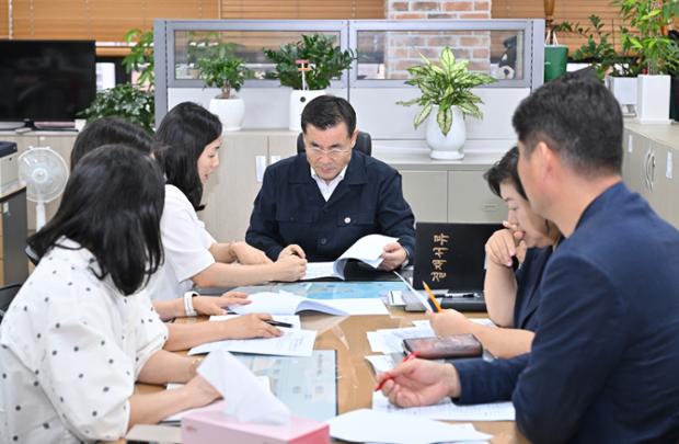 중구, ‘찾아가는 대면결재’ 진행