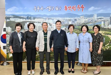 사)울산흥사단 임원진 내방 이미지