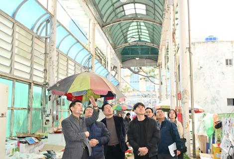 영시장 현장 점검 이미지