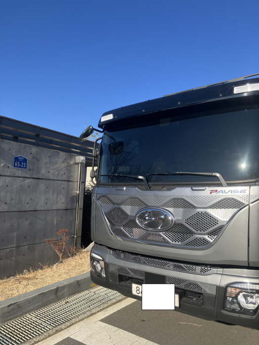 울산복합혁신센터 주변 인도 및 불법주차 관련 건의 이미지(1)