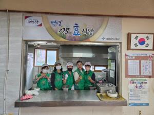 병영1동 새마을문고회 급식봉사 이미지