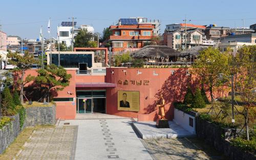 외솔기념관, 새 단장 공사…8월 말까지 임시 휴관