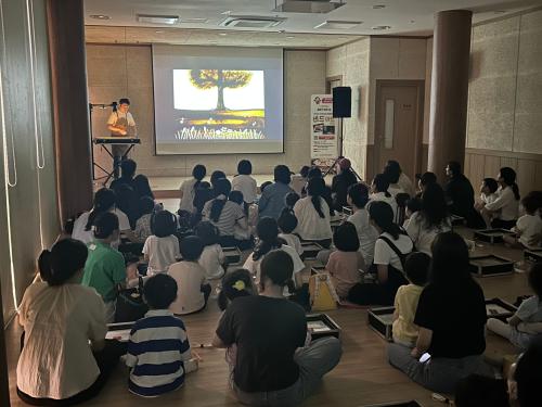 울산 중구육아종합지원센터, 미취학 아동 가정 대상 모래예술(샌드아트) 체험 진행