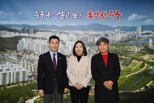 김영길 중구청장, 중구종합사회복지관 신임 관장 및 물푸레복지재단 임원진 환담