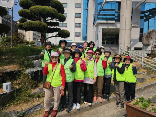 태화동·자연보호협의회, 태화강국가정원 일원에 봄맞이 초화 식재
