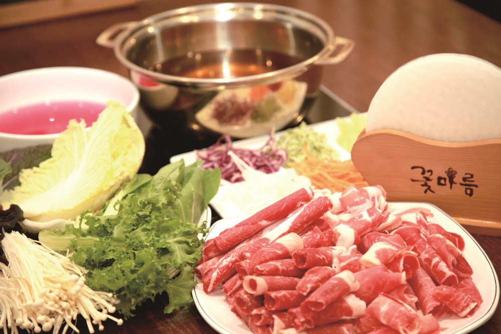 꽃마름샤브샤브 이미지